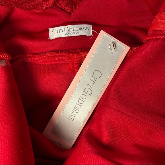 City Goddess London women’s red lace ponte knit mermaid gown 6 - Picture 9 of 11